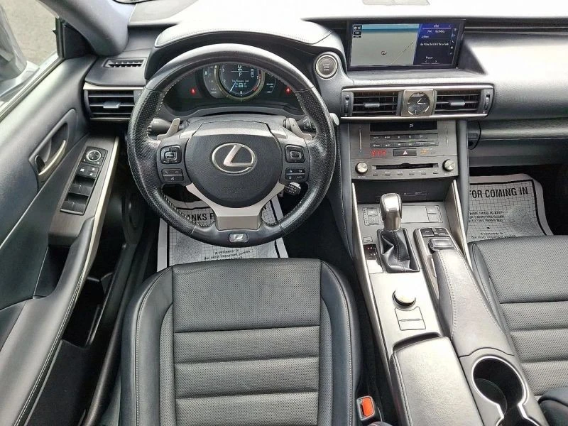 2019 Lexus IS 3rd Gen - Image 11 of 12