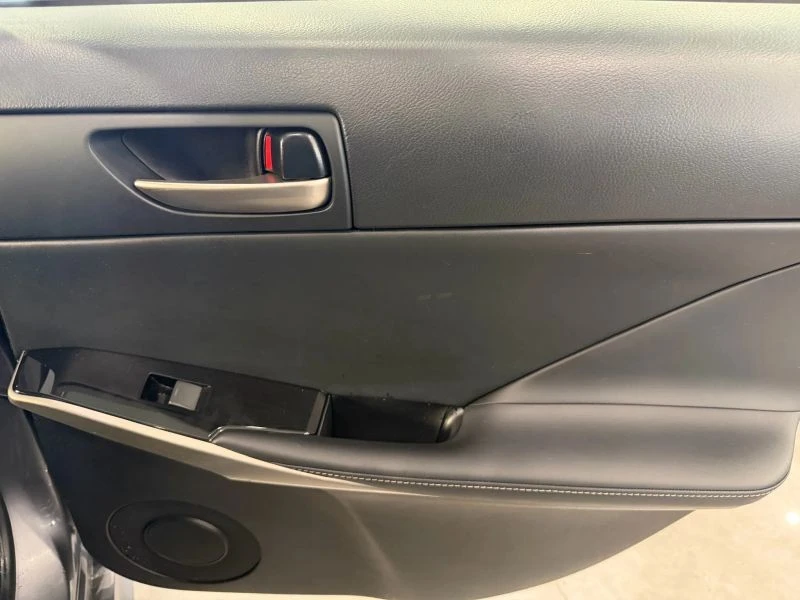 2019 Lexus IS 3rd Gen - Image 12 of 12