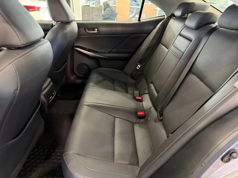2019 Lexus IS 3rd Gen - Image 10 of 12