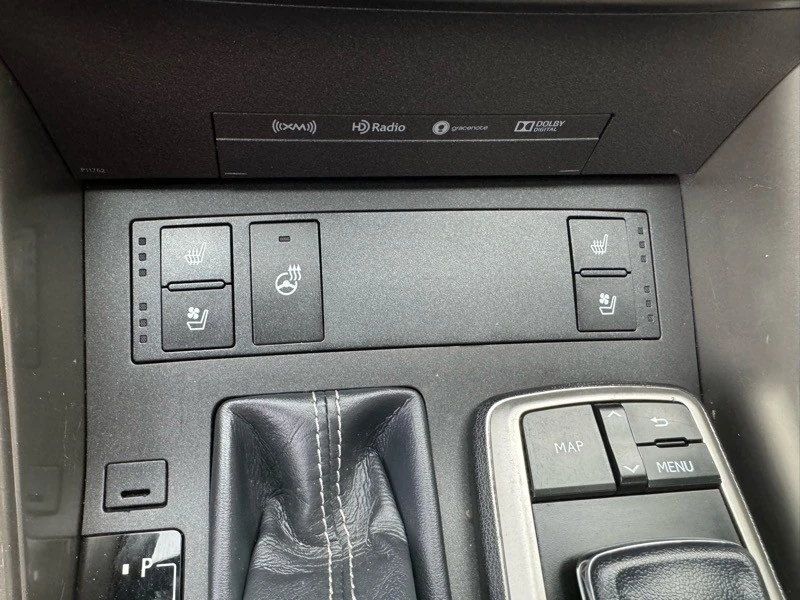 2019 Lexus IS 3rd Gen - Image 13 of 21