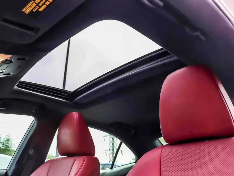 2019 Lexus IS 3rd Gen - Image 11 of 13