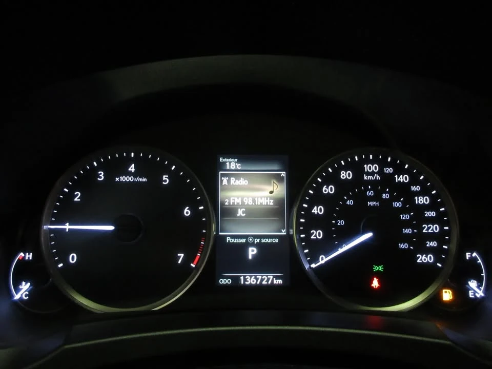 2019 Lexus IS 3rd Gen - Image 19 of 20