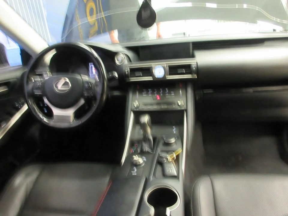 2019 Lexus IS 3rd Gen - Image 7 of 20