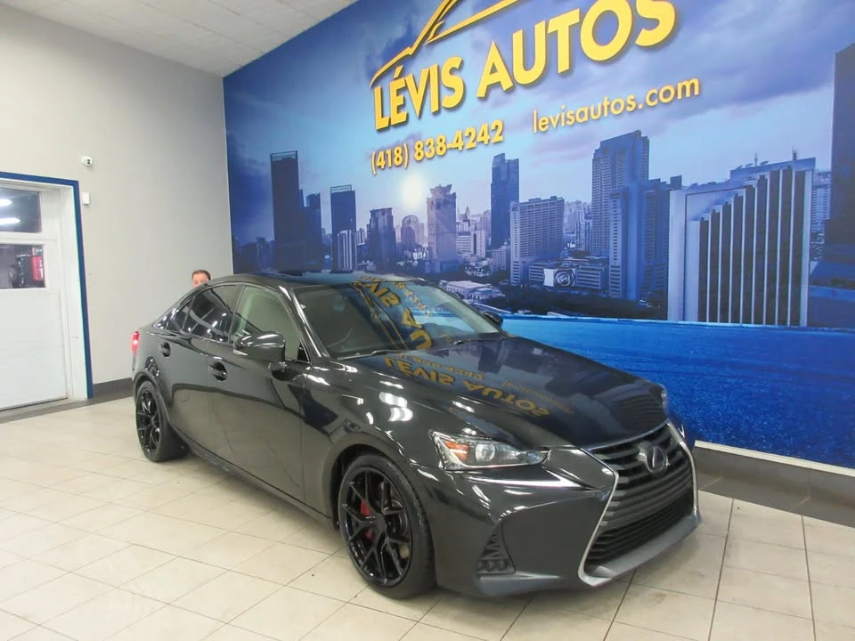 2019 Lexus IS 3rd Gen - Image 3 of 20