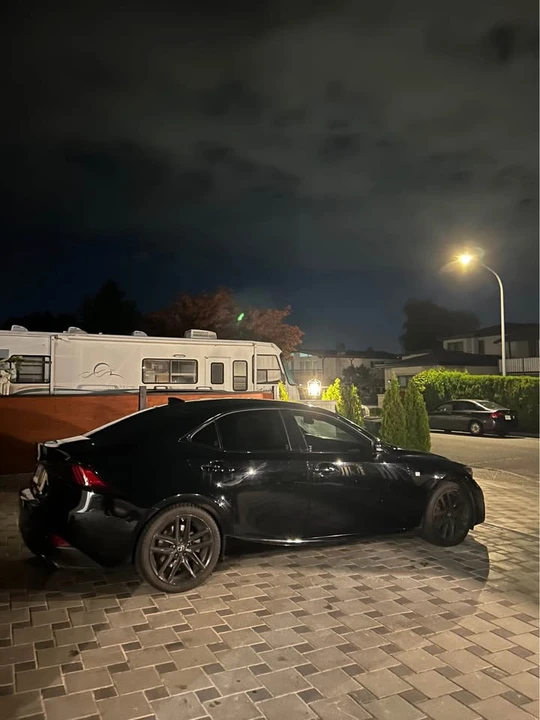 2019 Lexus IS 3rd Gen - Image 4 of 9