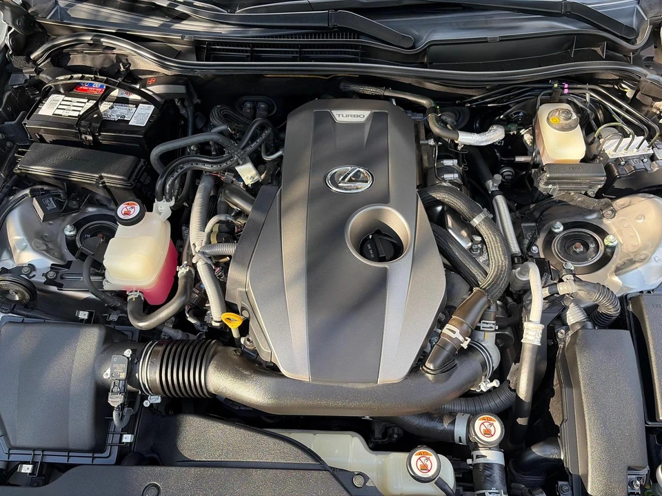 2019 Lexus IS 3rd Gen - Image 31 of 31