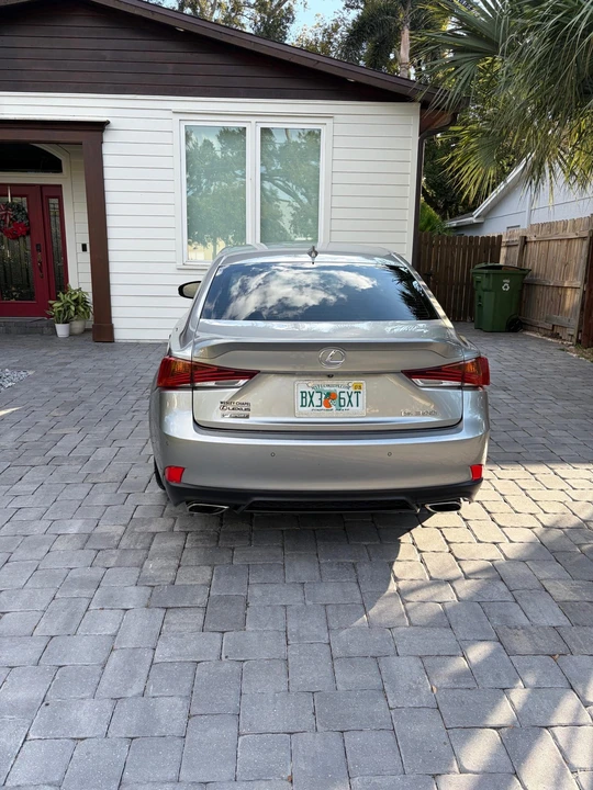 2019 Lexus IS 3rd Gen - Image 7 of 31