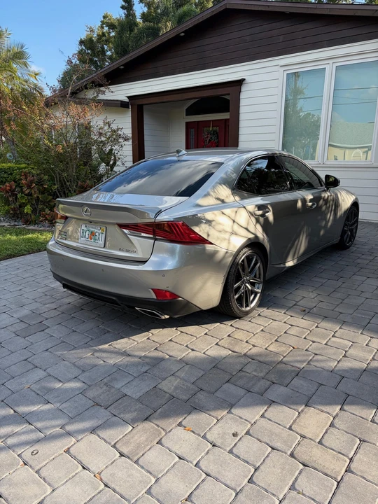 2019 Lexus IS 3rd Gen - Image 6 of 31