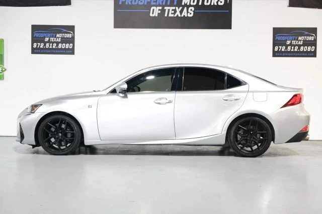 2019 Lexus IS 3rd Gen - Image 10 of 21