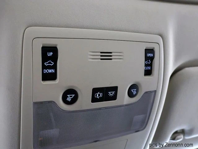 2019 Lexus IS 3rd Gen - Image 24 of 31
