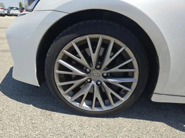 2019 Lexus IS 3rd Gen - Image 7 of 10