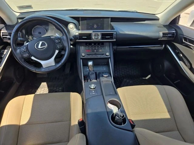 2019 Lexus IS 3rd Gen - Image 8 of 10