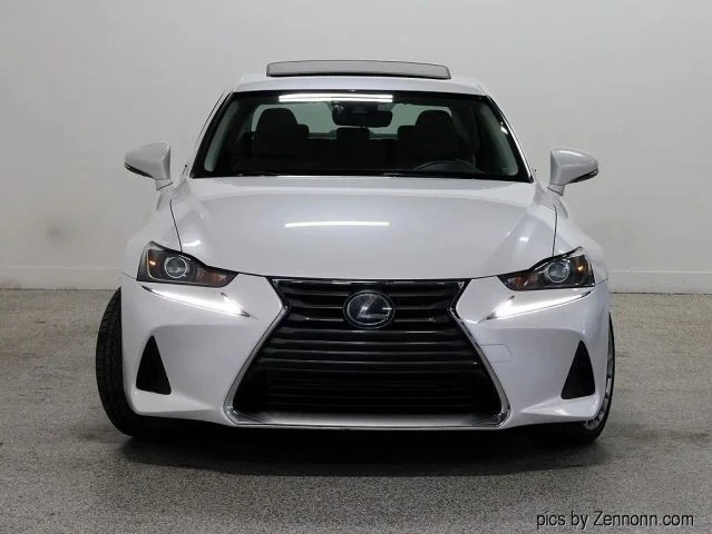 2019 Lexus IS 3rd Gen - Image 5 of 31