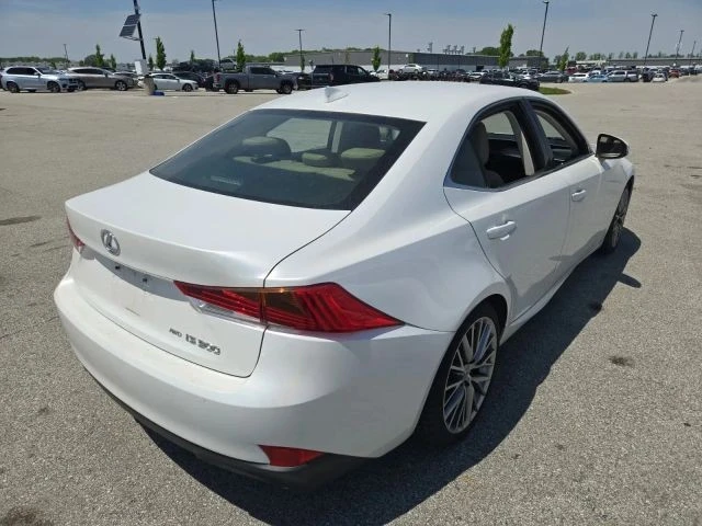 2019 Lexus IS 3rd Gen - Image 6 of 10