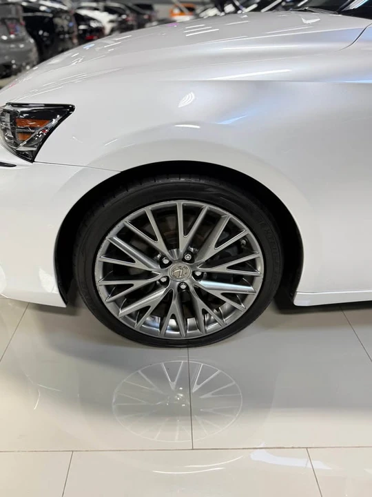 2019 Lexus IS 3rd Gen - Image 7 of 7