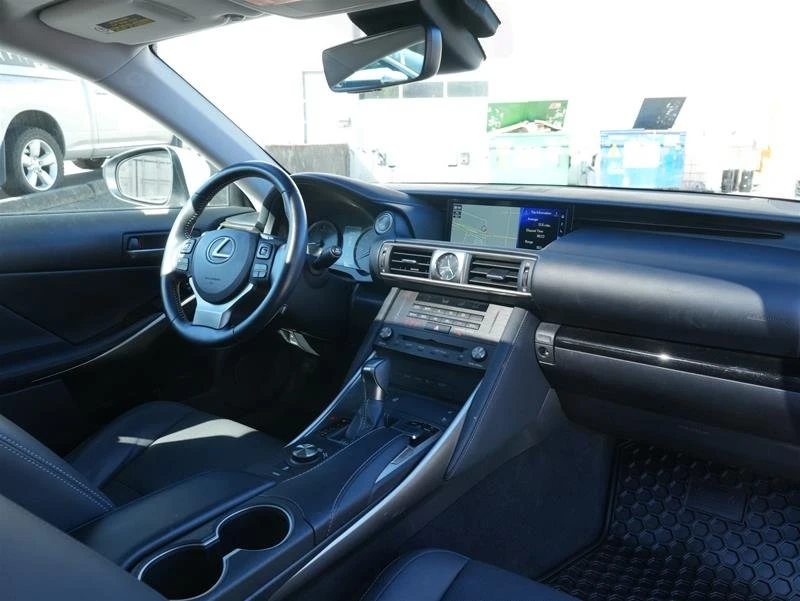 2019 Lexus IS 3rd Gen - Image 8 of 12