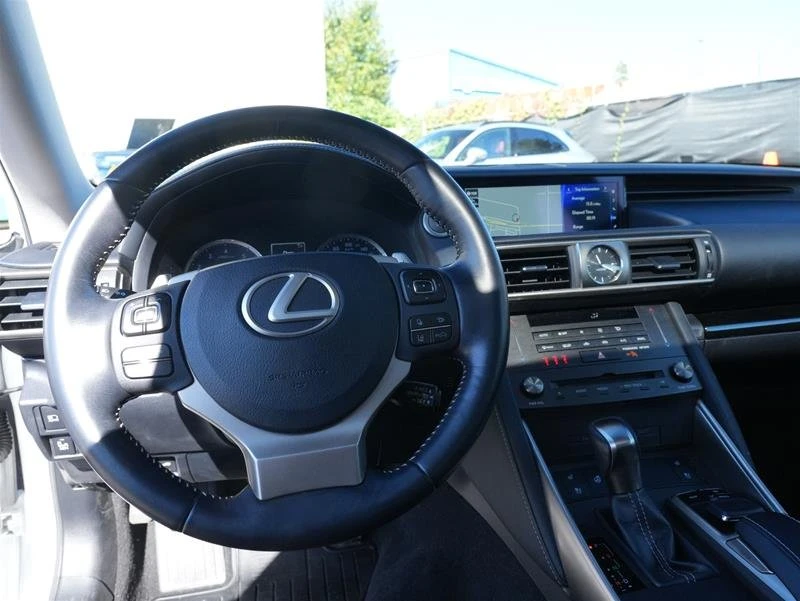 2019 Lexus IS 3rd Gen - Image 9 of 12