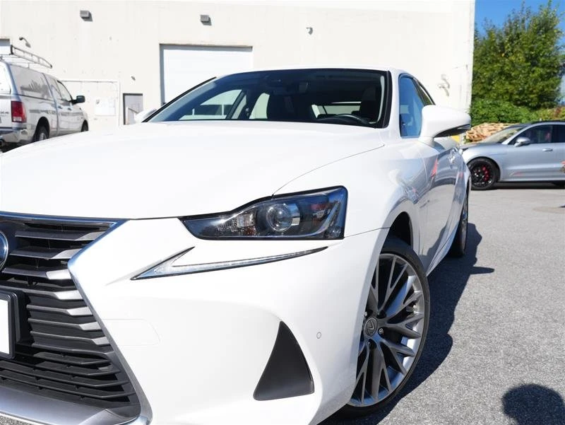 2019 Lexus IS 3rd Gen - Image 3 of 12