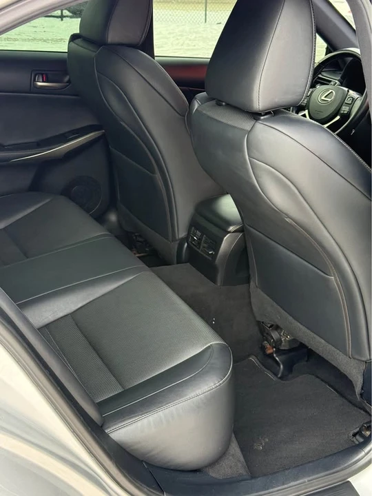 2019 Lexus IS 3rd Gen - Image 12 of 19