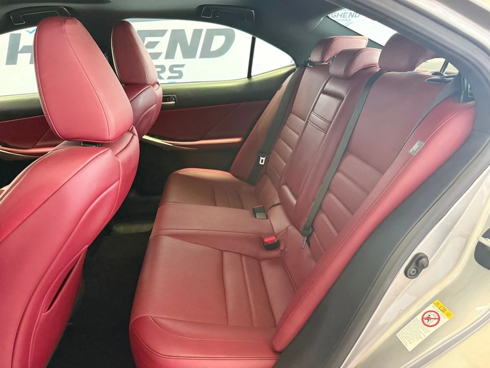 2019 Lexus IS 3rd Gen - Image 18 of 21