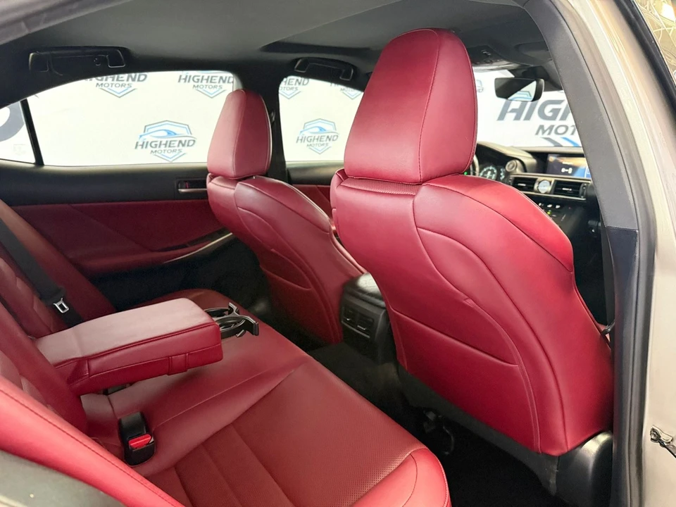 2019 Lexus IS 3rd Gen - Image 20 of 21