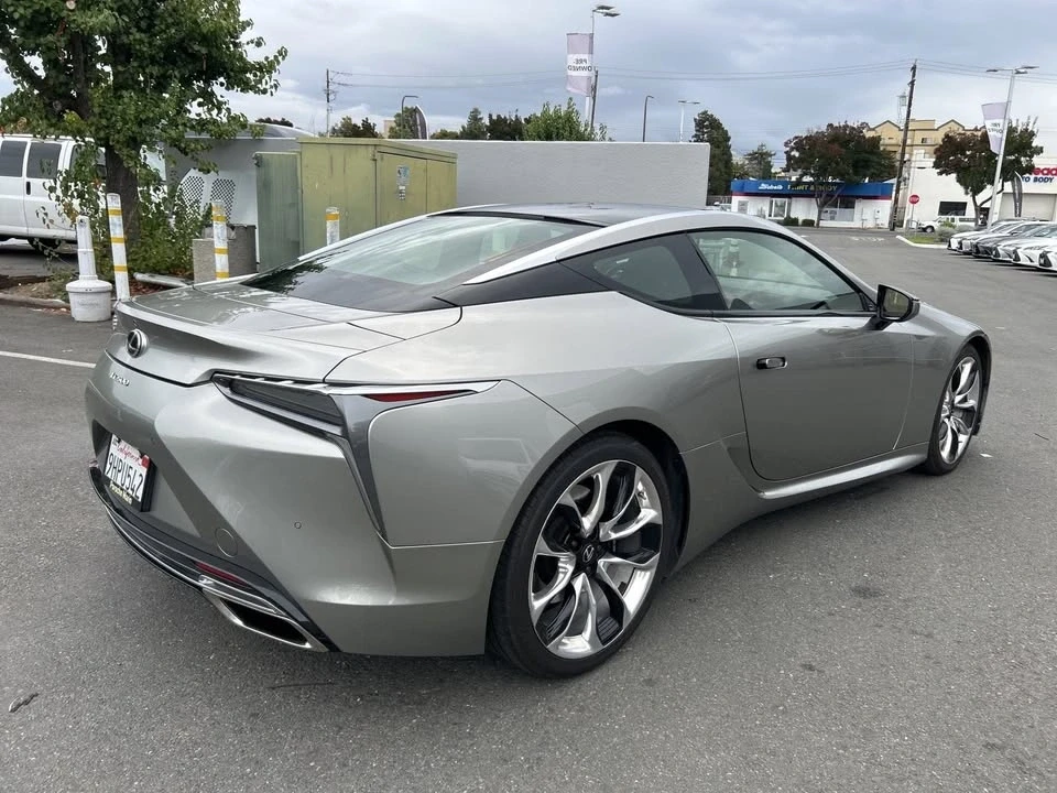 2019 Lexus LC - Image 3 of 5