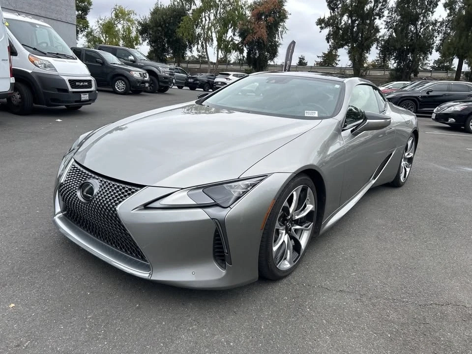 2019 Lexus LC - Image 2 of 5