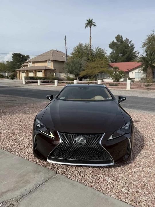 2019 Lexus LC - Image 5 of 9