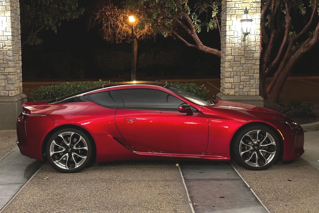 2019 Lexus LC - Image 3 of 31