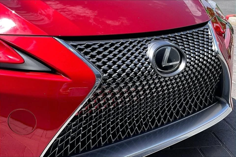 2019 Lexus LC - Image 14 of 14