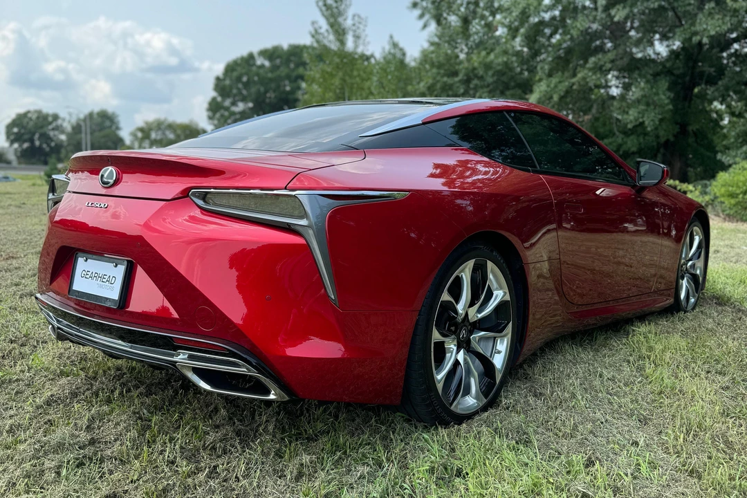 2019 Lexus LC - Image 12 of 31