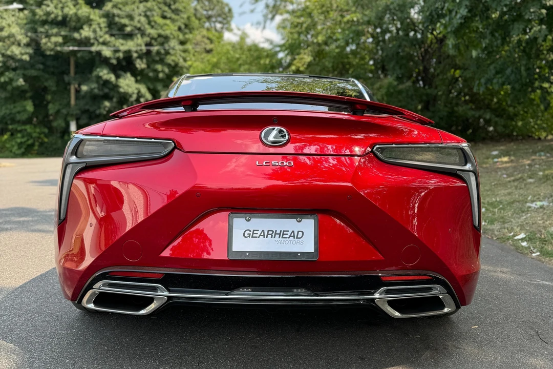2019 Lexus LC - Image 10 of 31