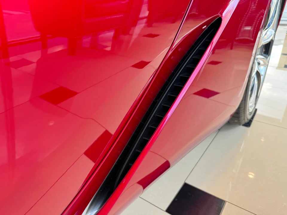 2019 Lexus LC - Image 19 of 31