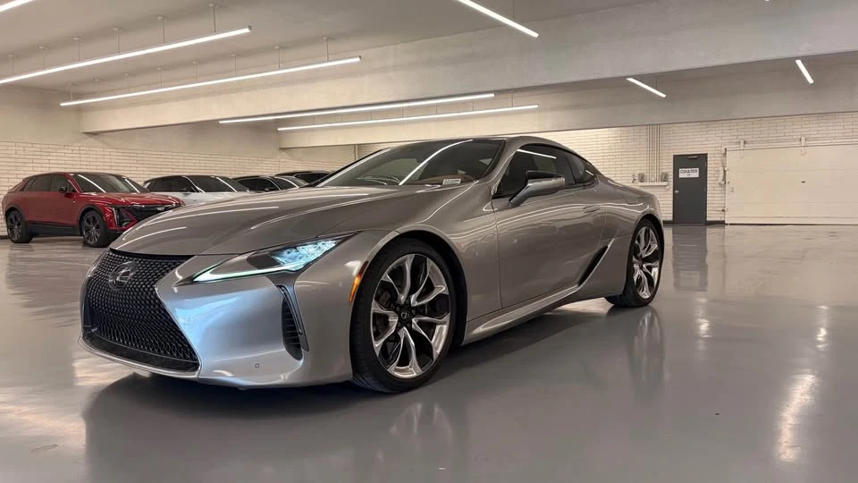 2019 Lexus LC - Image 2 of 11