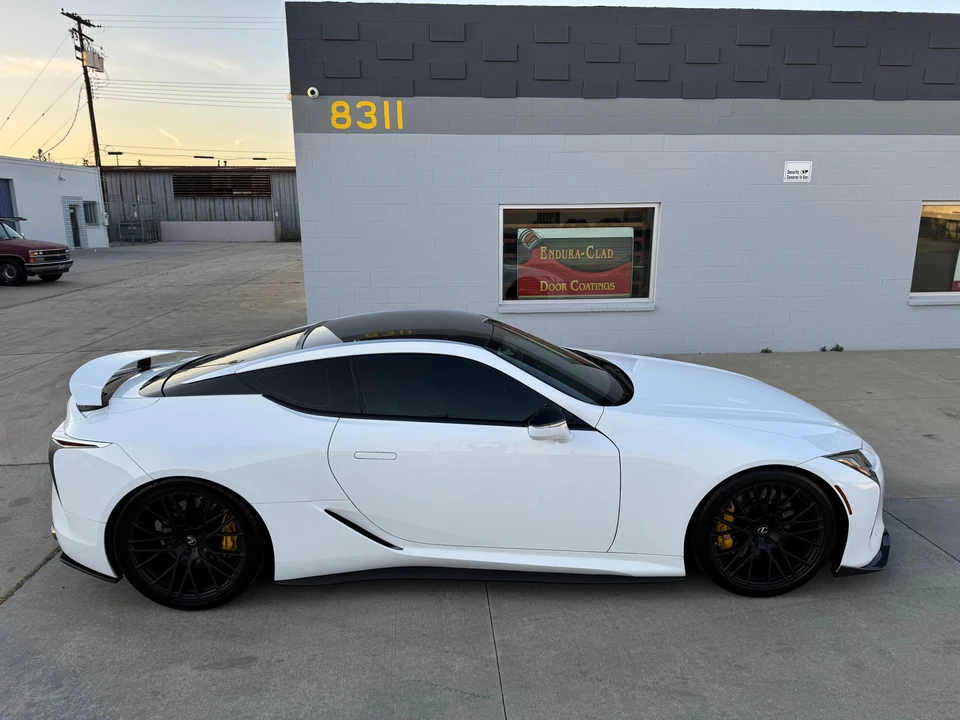 2019 Lexus LC - Image 30 of 31