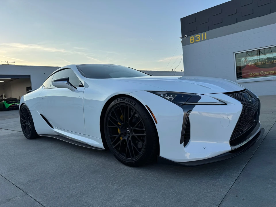 2019 Lexus LC - Image 31 of 31