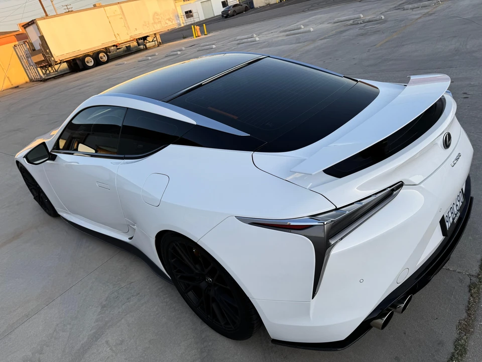 2019 Lexus LC - Image 20 of 31