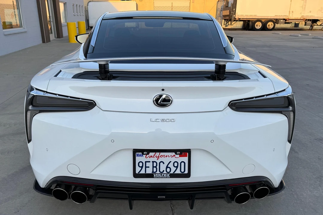 2019 Lexus LC - Image 5 of 31