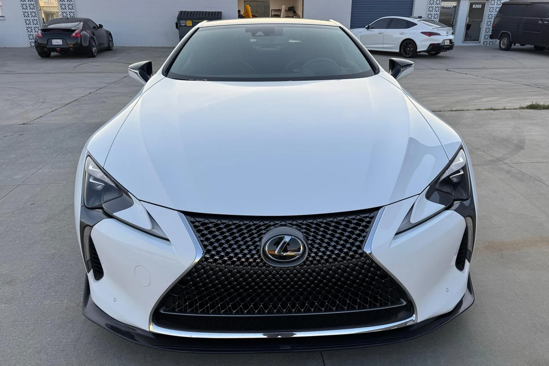 2019 Lexus LC - Image 2 of 31