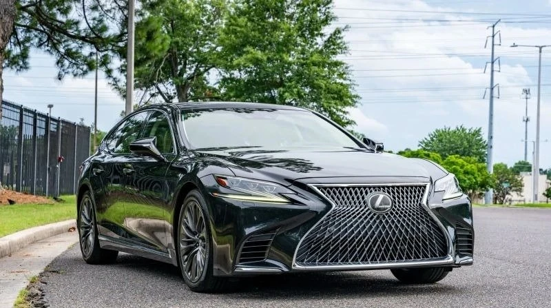 2019 Lexus LS 5th Gen - Image 3 of 20