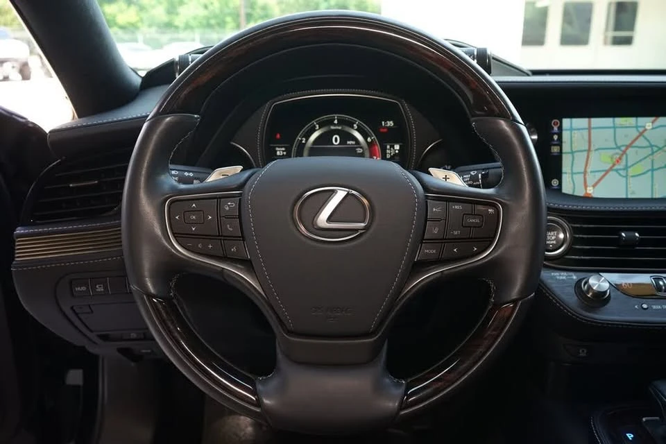 2019 Lexus LS 5th Gen - Image 6 of 20