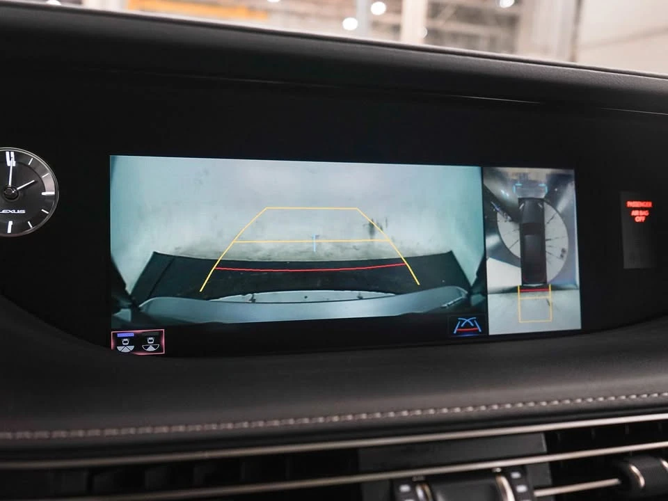 2019 Lexus LS 5th Gen - Image 19 of 20