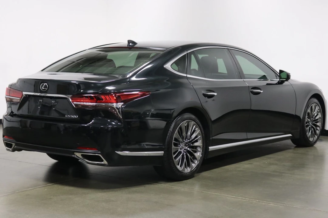 2019 Lexus LS 5th Gen - Image 10 of 12