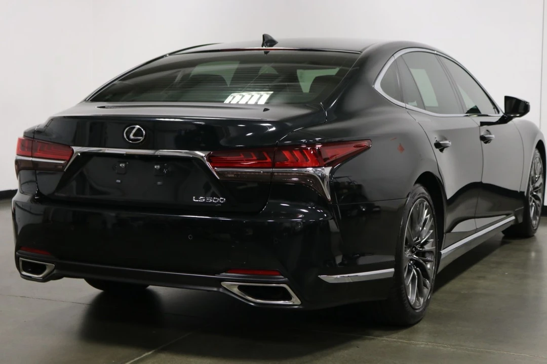 2019 Lexus LS 5th Gen - Image 11 of 12