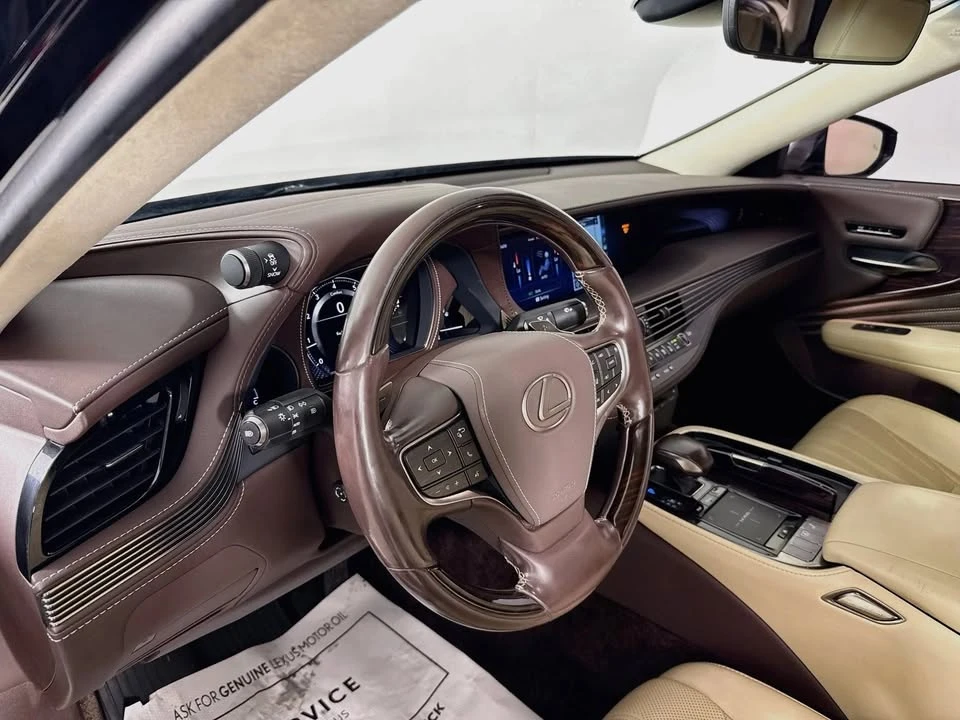 2019 Lexus LS 5th Gen - Image 5 of 11