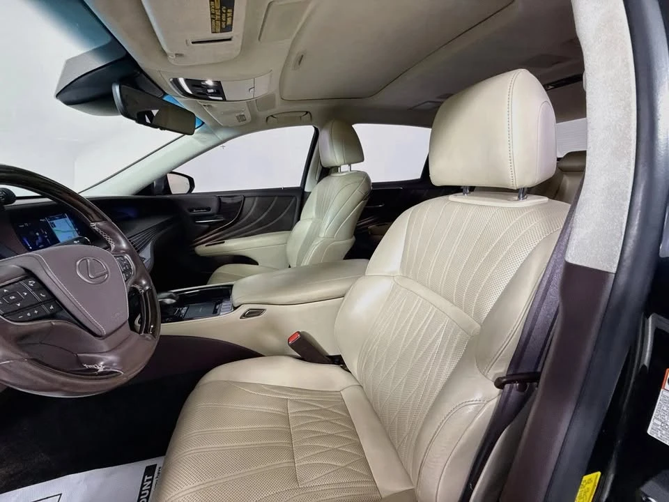 2019 Lexus LS 5th Gen - Image 6 of 11