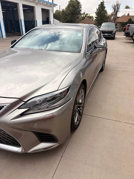 2019 Lexus LS 5th Gen - Image 4 of 8