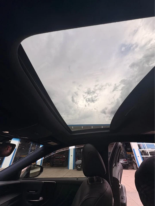2019 Lexus LS 5th Gen - Image 8 of 8