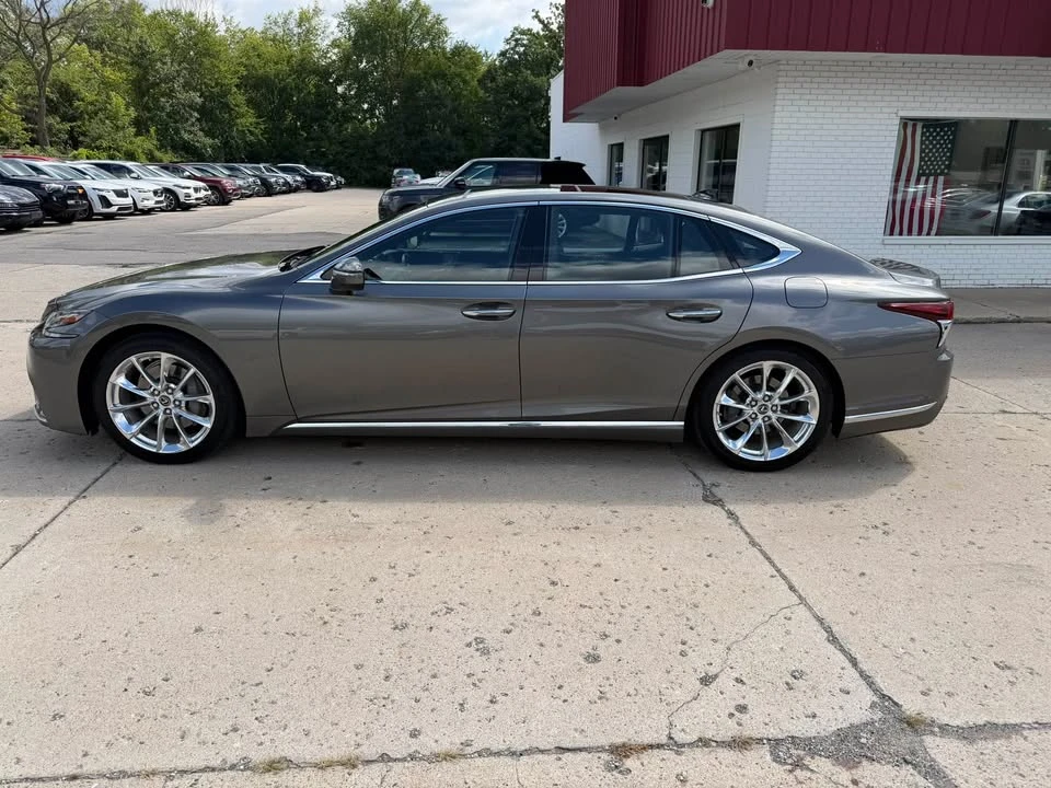 2019 Lexus LS 5th Gen - Image 4 of 20