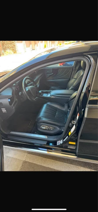 2019 Lexus LS 5th Gen - Image 4 of 5